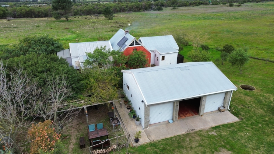 2 Bedroom Property for Sale in Cape Farms Western Cape